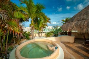 Porto Playa Condo Hotel and Beach Club