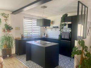 Maison 90m2 15min du circuit des 24h du Mans 9 couchages