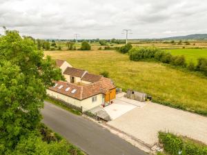 Well-located countryside cottage
