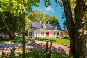 Maison Bilodeau Ethier - 5 chambres - 13 personnes - 博普雷