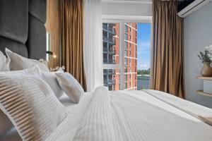 Awesome Apartment Deluxe