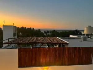 Chicxulub Puerto Beach Penthouse - تشيكشولوب