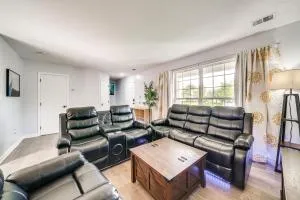 Louisville Home with Large Yard 15 Mi to Downtown! - Shepherdsville