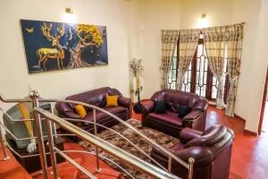 White House - Uduwawala