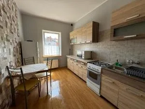 Tanie Noclegi Puszkina 6 - 瓦乌布日赫