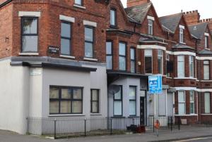 Modern 1-Bed Apartment