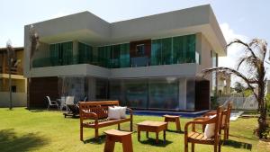 Casa Frente Mar 5 Suítes Guarajuba em Condomínio