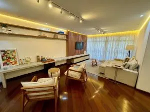 Apartamento no centro com varanda e vaga de garagem - 卡舒埃拉斯迪马卡库