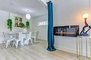 Charming St Augustine Oasis with Game Room for Family fun