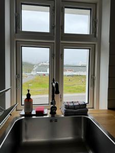 Curry House Apartment