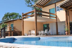 Casa no canal do Condomínio Bracuhy em Angra