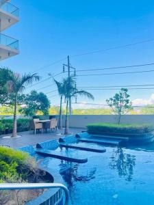 14 Skyline Serenity