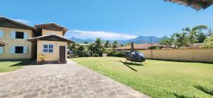 Casa no canal do Condomínio Bracuhy em Angra