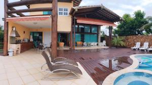 Casa no canal do Condomínio Bracuhy em Angra