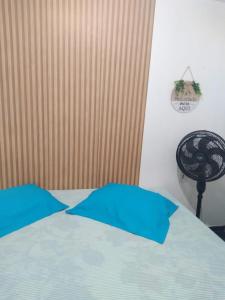 Hostel da Maisa Quarto casal com ventilador e banheiro compartilhado - 4hvězdičkové hotely ve městě Barreiras