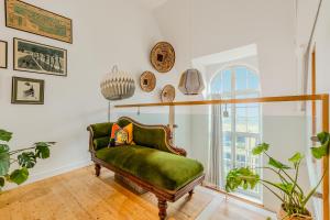 Exclusive Captivating 2LVL 1BR Loft, Walworth