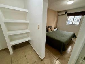 Centrico, Cama King Size & Cocina Cerca de la UAS