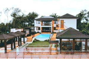 Baia Pagbilao, Beachfront Home in Quezon