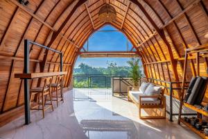 Modern 2BR Villa Imola with Private Pool, Fitness-Corner and Jungle View in Canggu -Bali