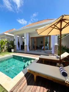 Omaira Villa Tiga