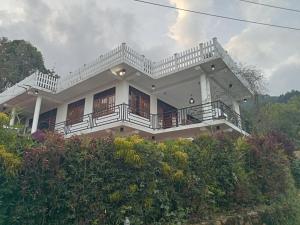 Devil mountain villa