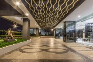 Luxury Sky 88 High Floor Netflix Near Ksl