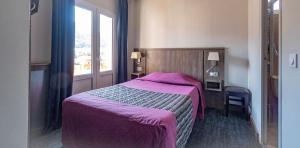 Hotels Hotel Mont-Brison : photos des chambres