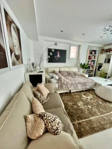 Jardin sur la Pointe Croisette Luxe en Bord de Mer