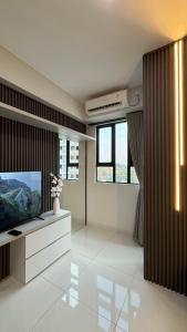 Corner High floor 2BR apartment Batam