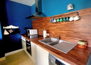 LESCAPADE BIGOUDENE - maison 300m de la plage