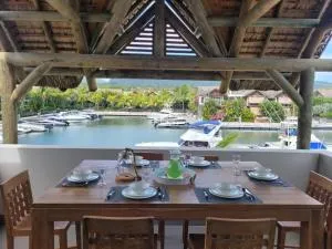L'Estuaire Seafront Apartment Black River - Tamarin