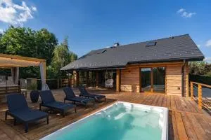 Dom "Modrzewiowka" z basenem, sauna, jacuzzi - 因瓦乌德