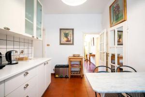 Appartamento con 3 Camere da Letto