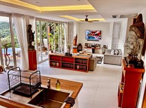 Luxury Asian Flair Villa