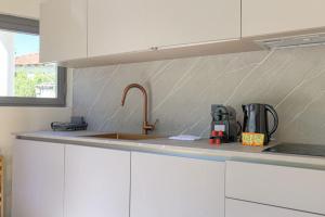 Joli T2 bien équipé et lumineux, Écully