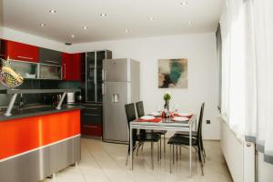 City Center Spacious Apartment Brandt