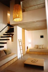 Aristotelia Gi Domes - Luxury Private Pool Retreats