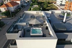 FUX Penthouse Whirlpool Meerblick Zadar