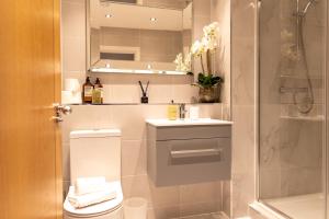 Exclusive Cardiff City Centre Apartment