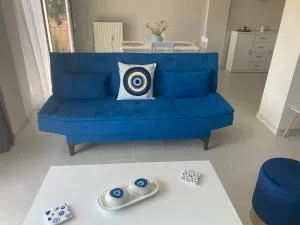 Blue Eye - Menídion