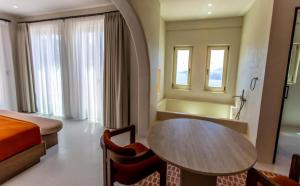 Isv Two-Bedroom Villa With Private Pool Caldera View Santorini