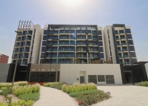 Chic Studio with Balcony, Netflix and Chill Pet-free