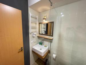 Green flat7a in Mziuri Park