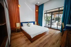 Coto Center Homestay - Làng Liễu