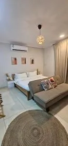 استديو الدمام حي النور دخـول ذاتي - الفيروز الفندقية - Sayhāt