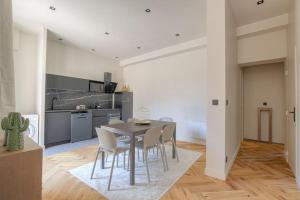 Joli T3 avec terrasse et parking, Écully