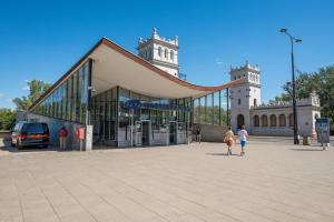 Smolna City View 7th Floor Apartment by BookingHost