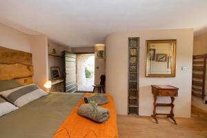 Maisons de vacances Magnifique Bergerie AMORE vue panoramique mer et montagne : photos des chambres