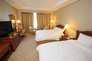 High1 Grand Hotel Main Tower