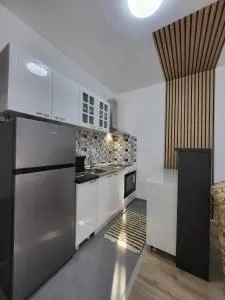 D Apartman Altina - Zemun Polje
